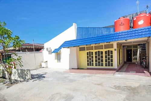 Гостиница Oyo 3252 Lansano Residence Syariah в Паданге