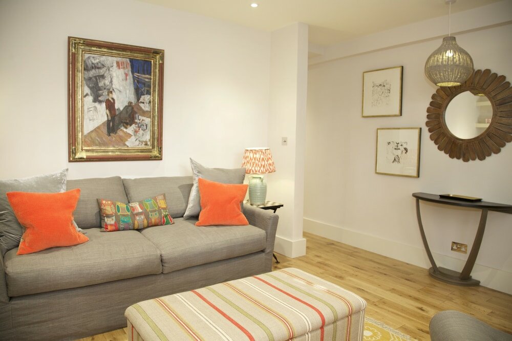 Фото 1 Bedroom Apartment near Kings Road