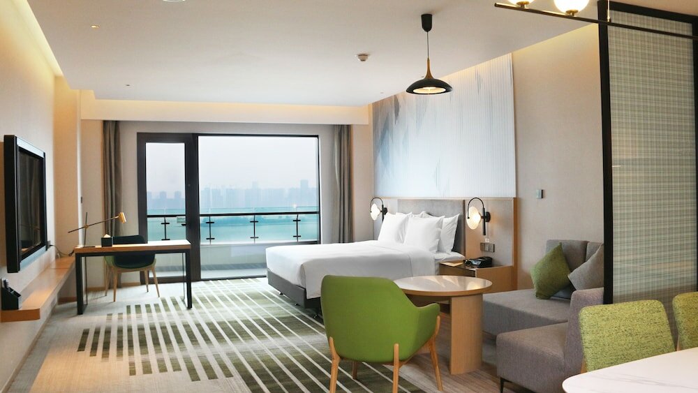 Фото Holiday Inn Hotel And Suites Wuhan New City, An Ihg Hotel