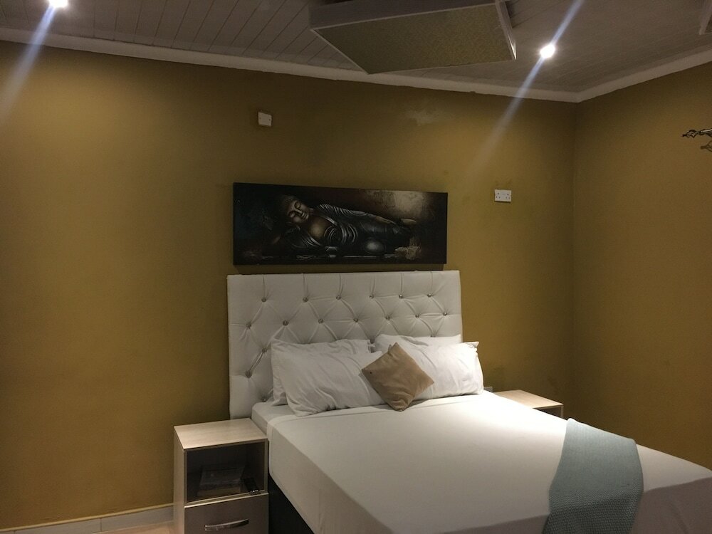 Фото Flower Inn Guest House