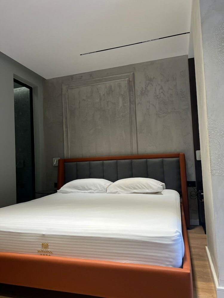 Фото Hotel Monopol