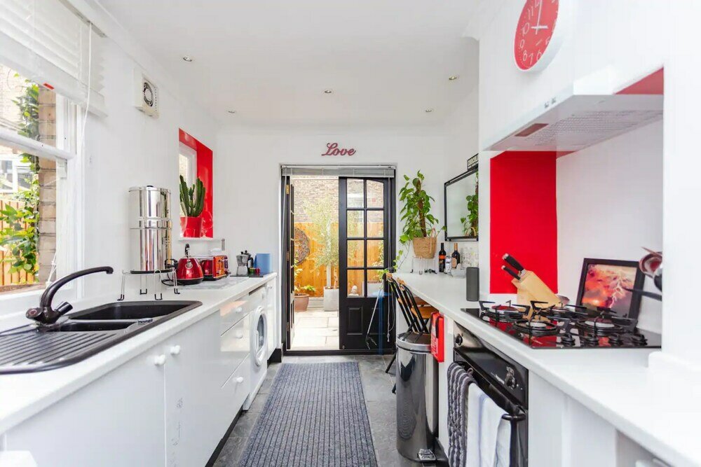 Фото Quirky 2 Bedroom Apartment in Elephant and Castle