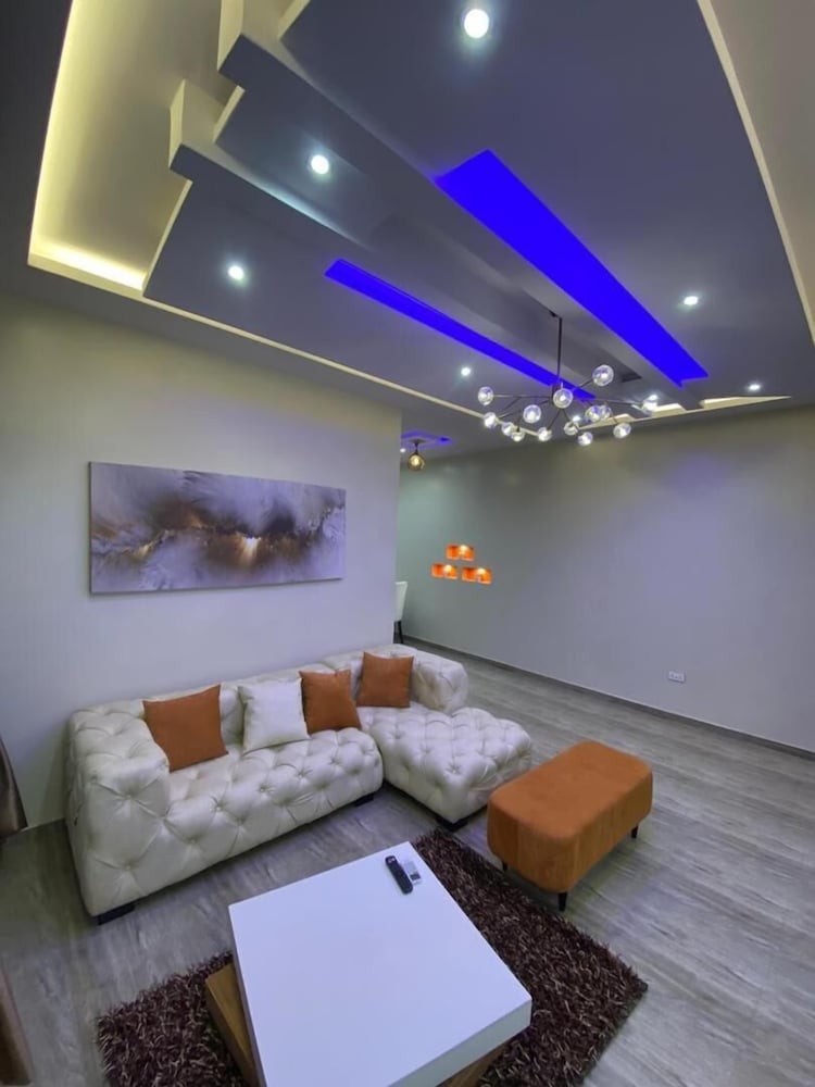 Фото God's Touch Apartment