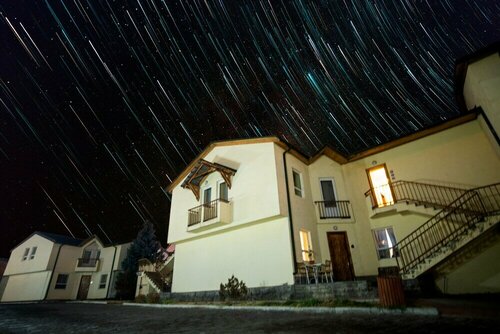 Гостиница Armenian Village Park Hotel в Ереване