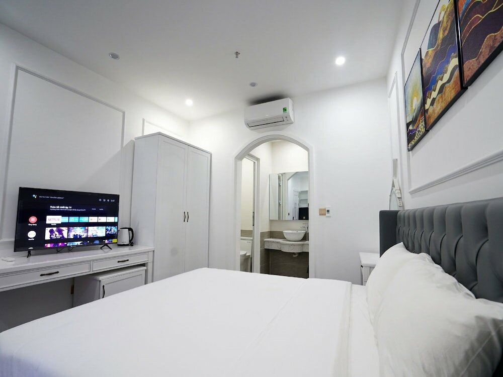 Фото Amy Hotel And Apartment Hue