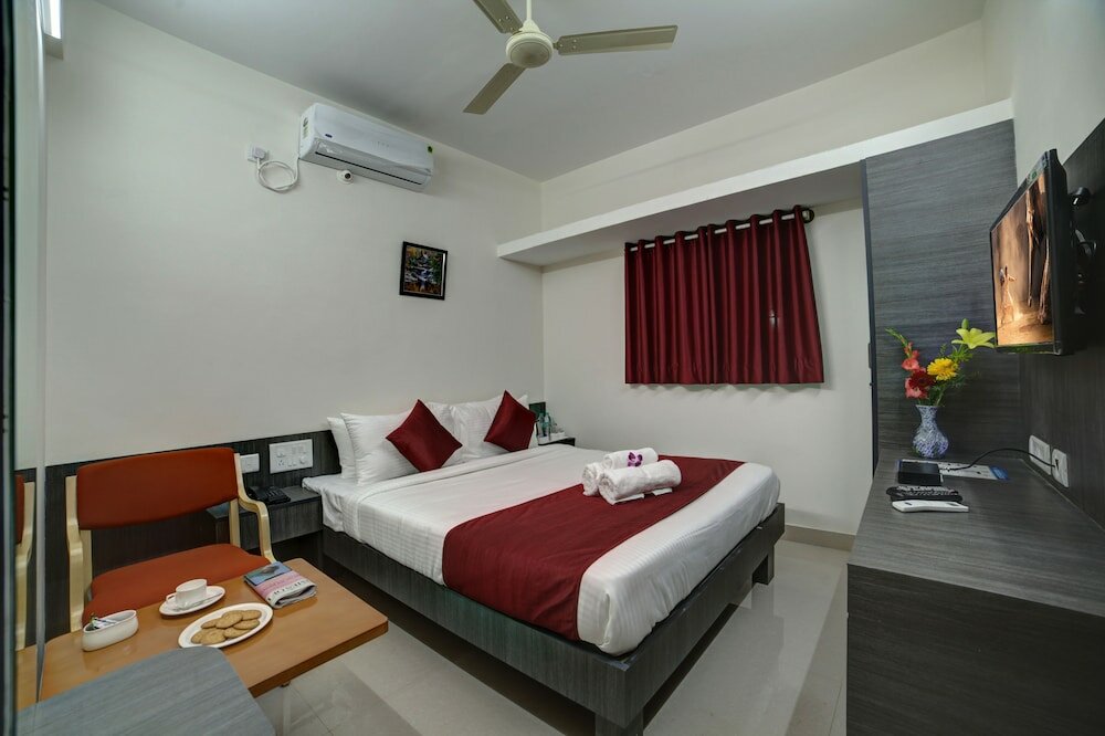 Фото SM Royal Suites