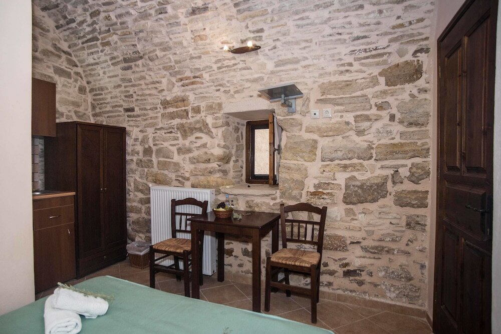 Фото Vouno Village Apartments