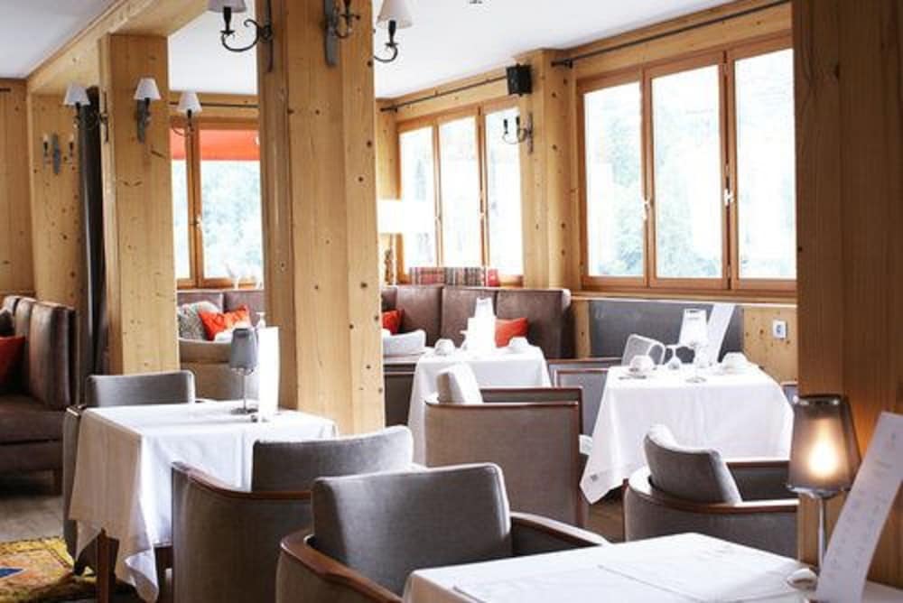 Фото Hôtel Le Coeur des Neiges