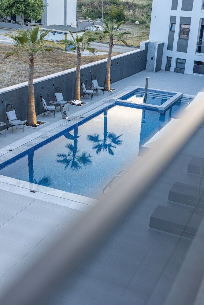 Фото Bareti Boutique Hotel