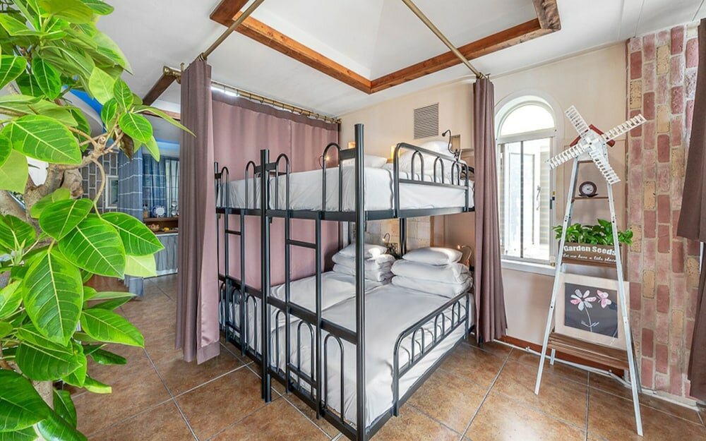 Фото Yeosu Rest Guest House