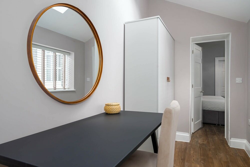 Фото 37 Doughty Street