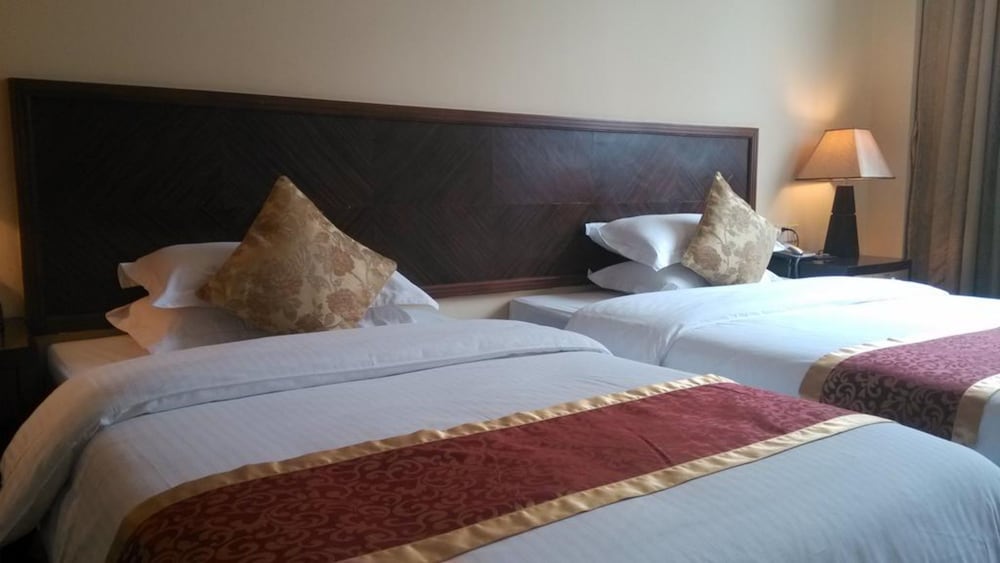 Фото Guangzhou Meiman Hotel