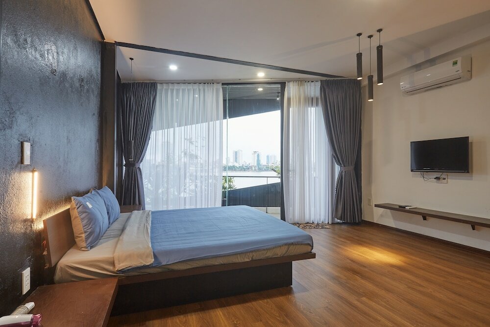 Фото The Garden Capsule Hotel