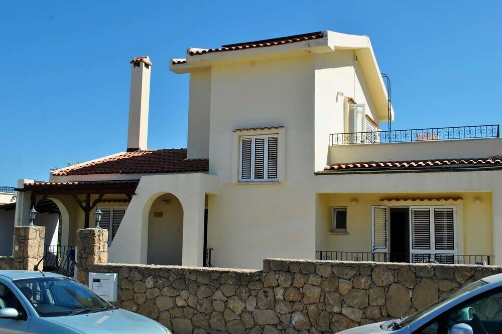 Фото Villa Thornburry by Amy Villas