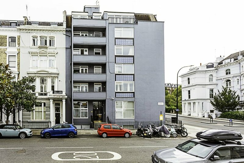 Апартаменты Well-decorated Notting Hill Flat в Лондоне