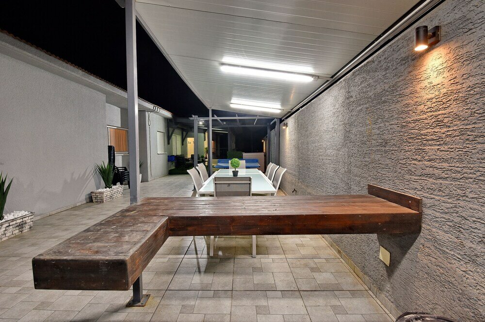 Фото Luxury Villa with heated pool in Zfat