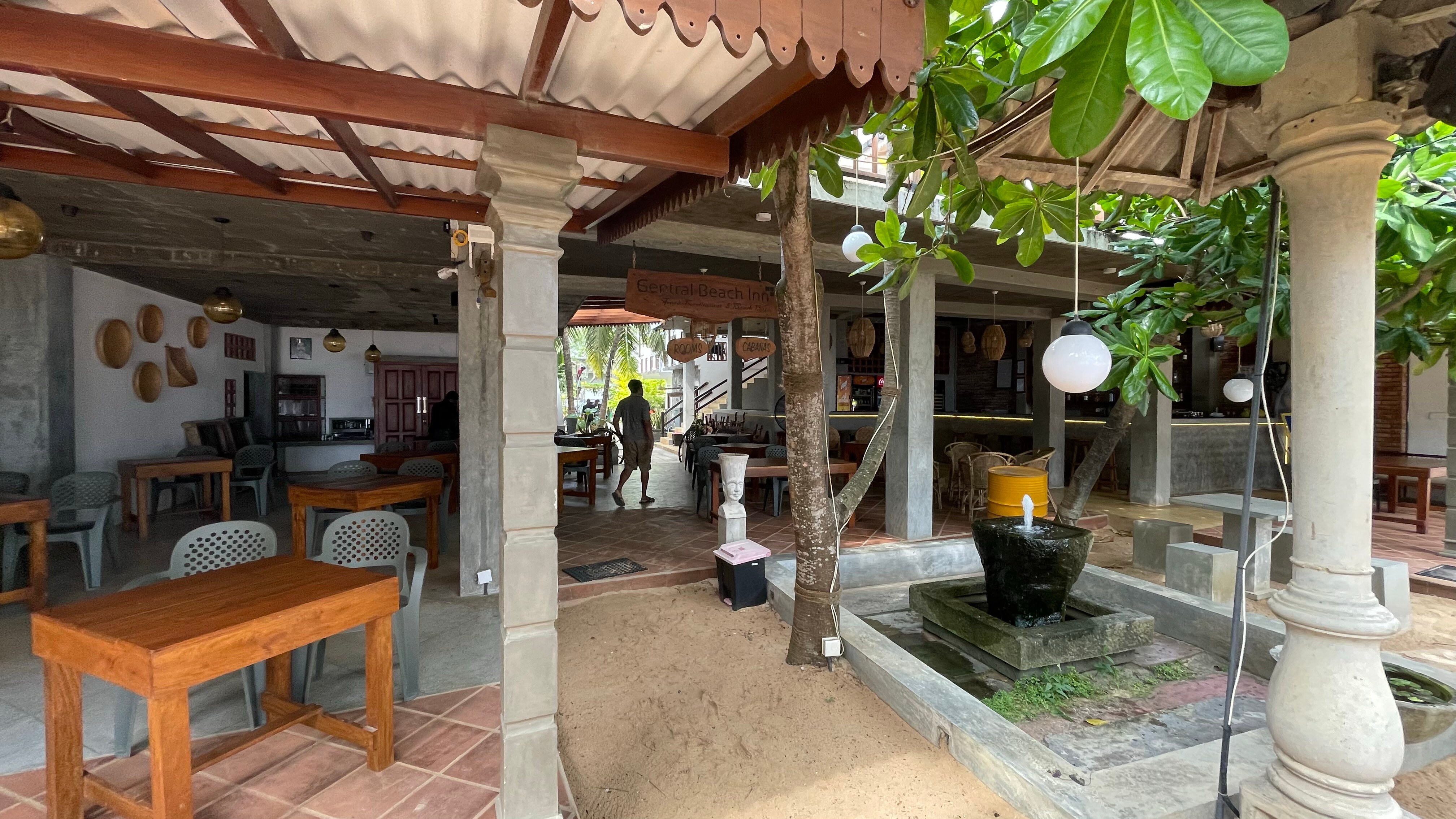 Фото Central Beach Inn
