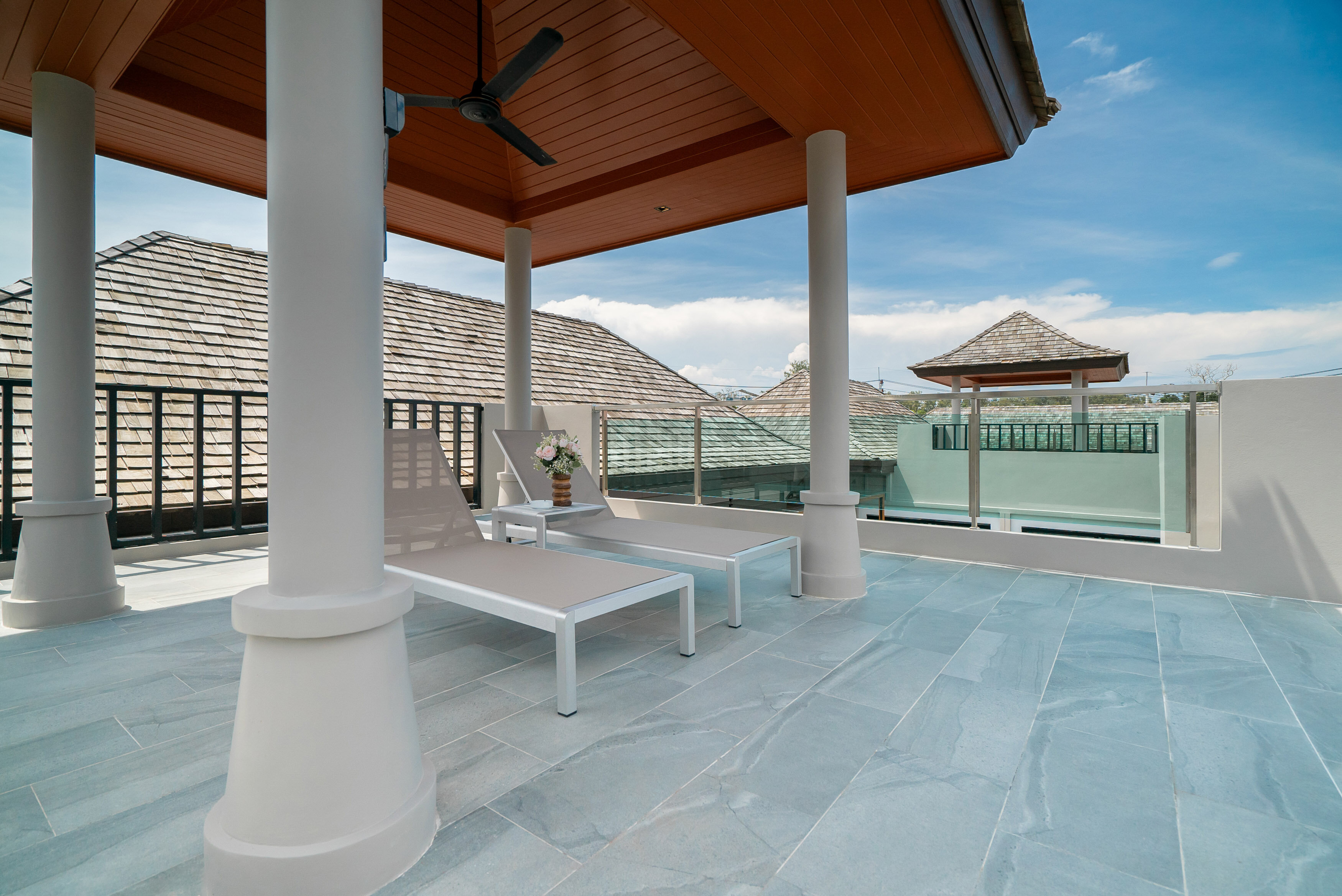 Фото Раваяна Централ Парк Виллас