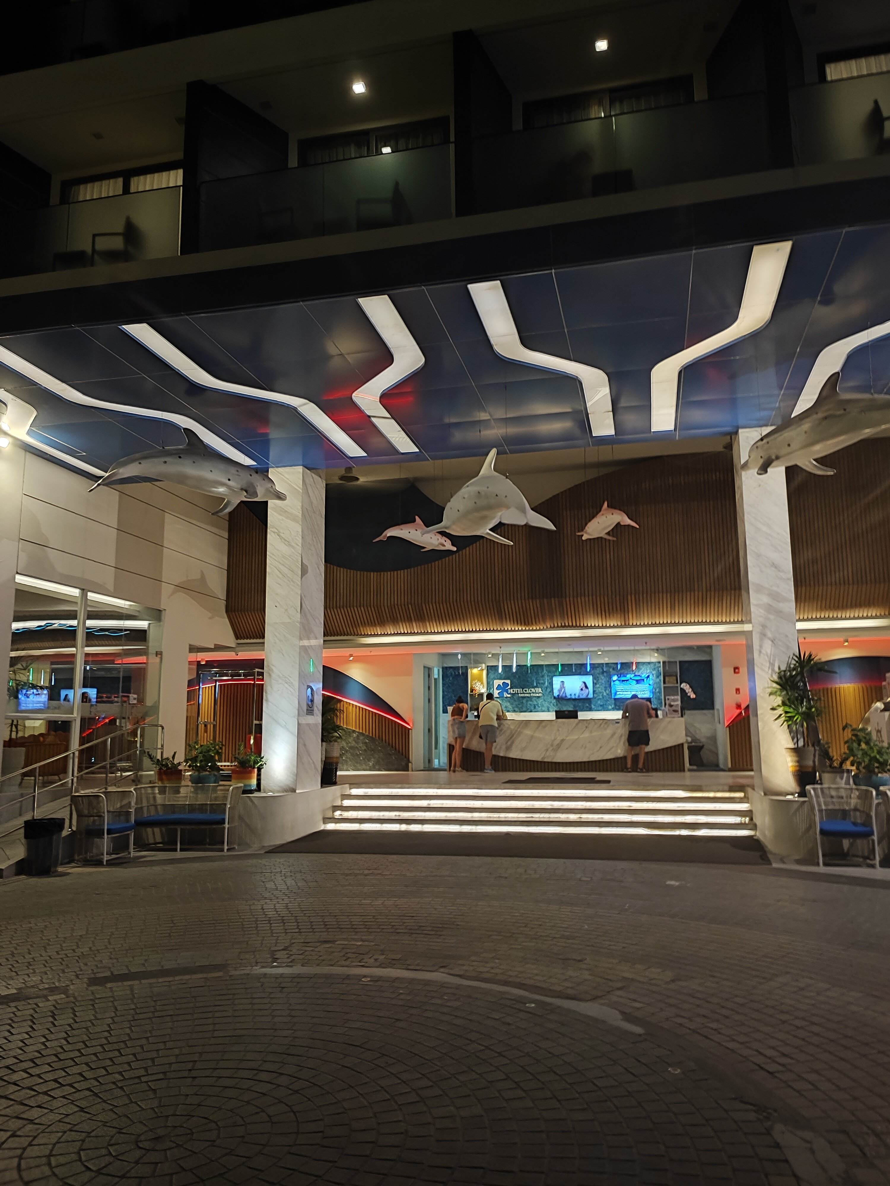 Фото Hotel Clover Patong Phuket