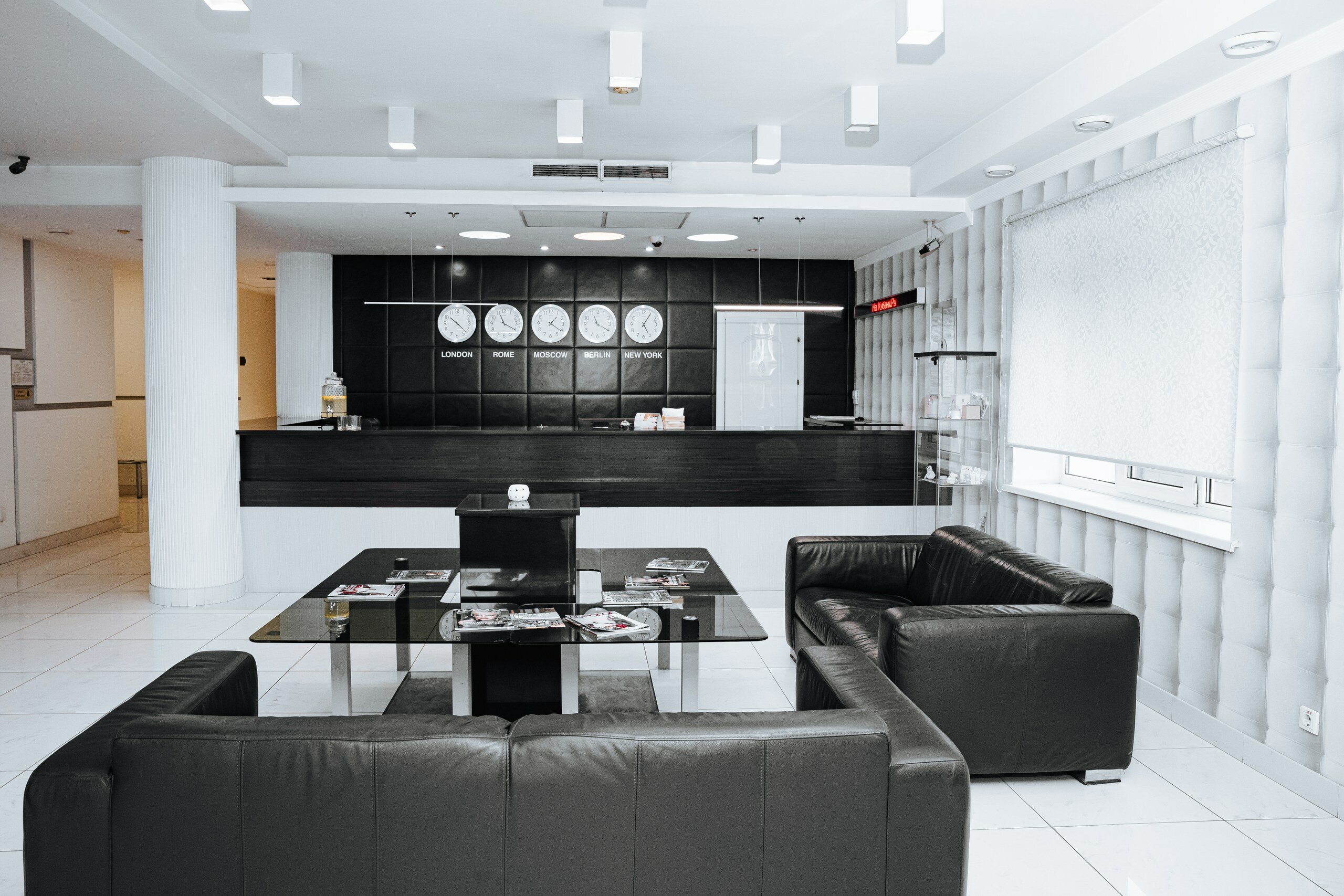 Фото Премьер