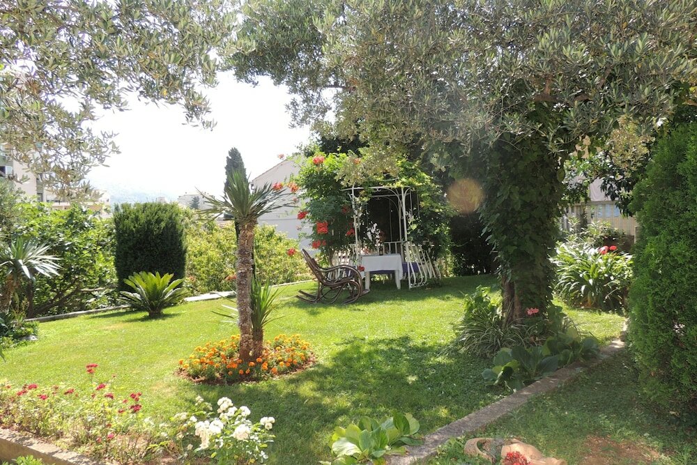 Фото Apartments Travarevic