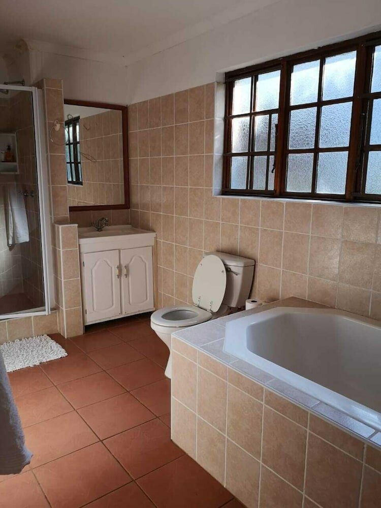 Фото The Brackens Guest House