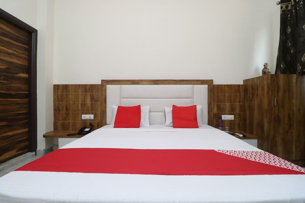 Фото Oyo 39638 Hotel Indigo