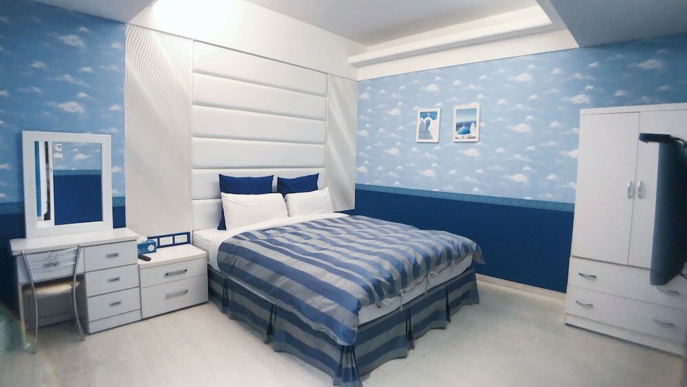 Фото 4 Seasons B&b