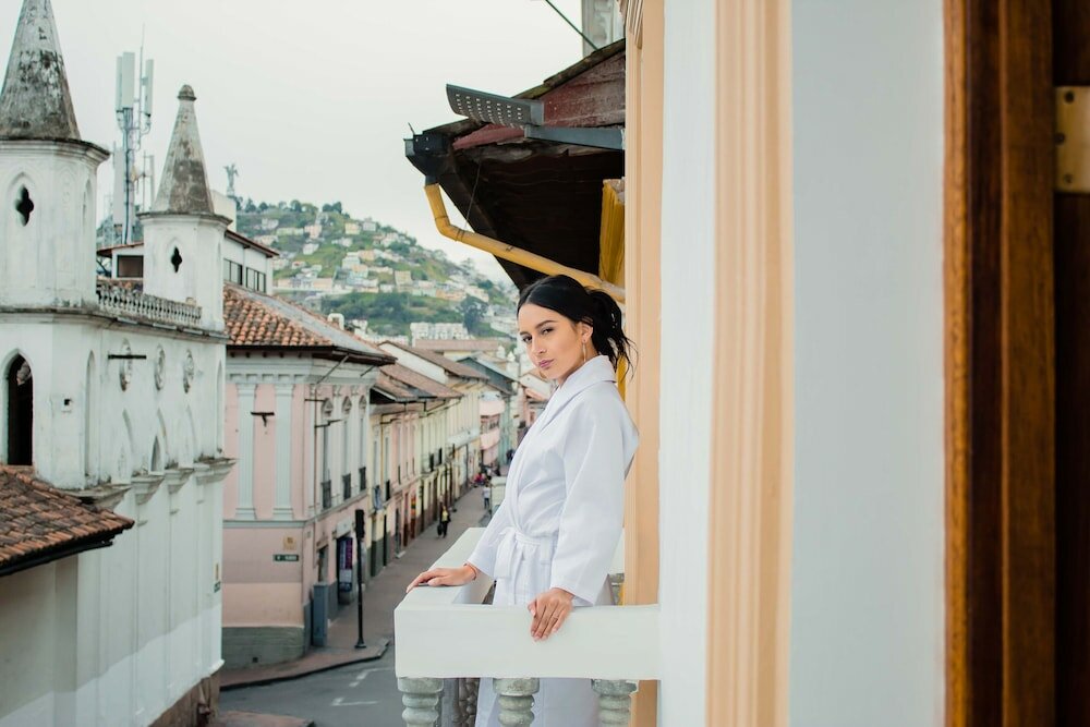 Фото Adamas House Hotel