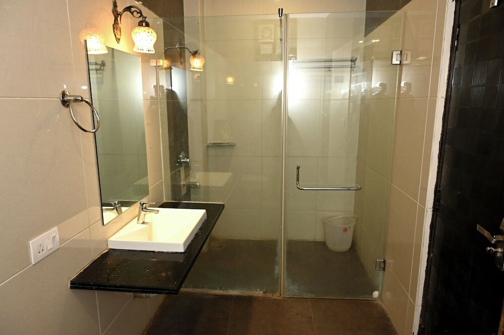 Фото Om Heritage Hotel