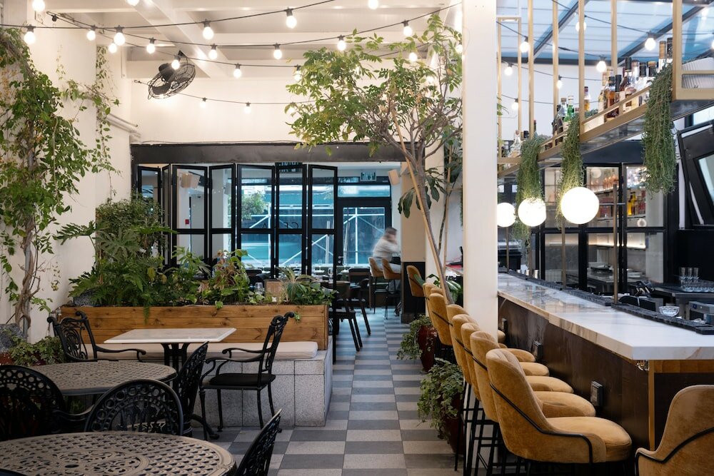 Фото Theodor Brown Rothschild