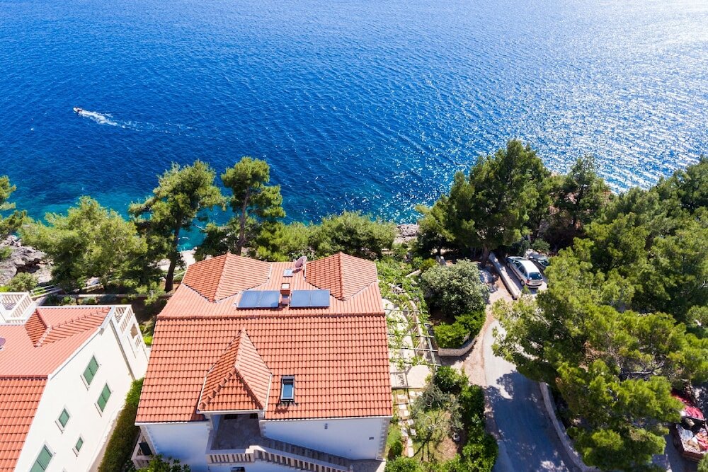 Фото Apartments Plavac Mali