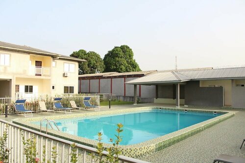 Гостиница Riverside Resort Villas в Монровии