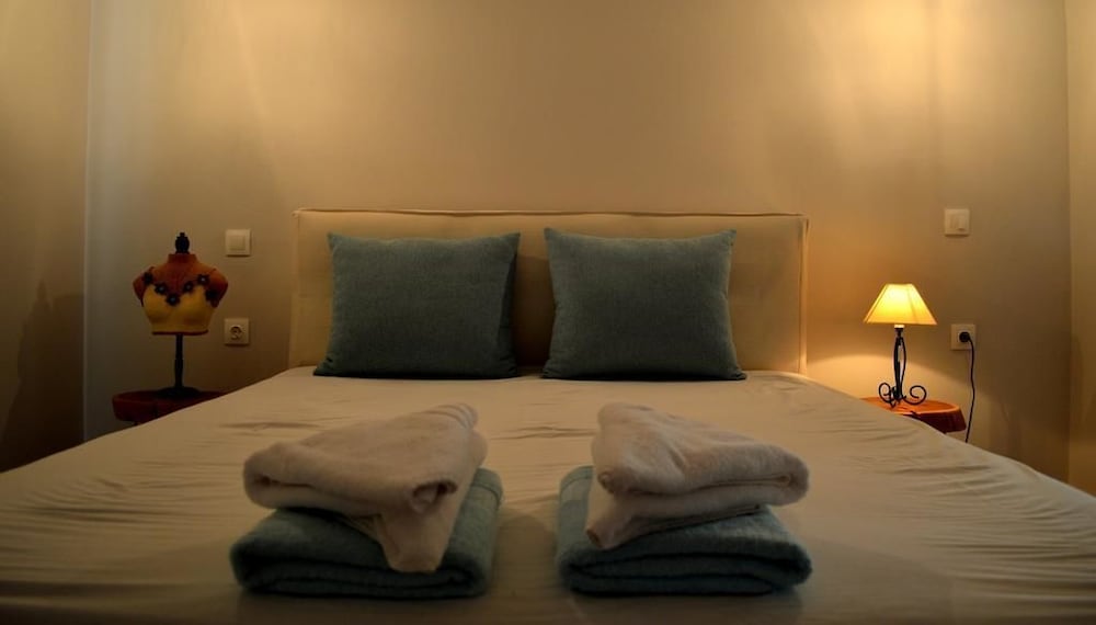 Фото Ammos Luxury Suites