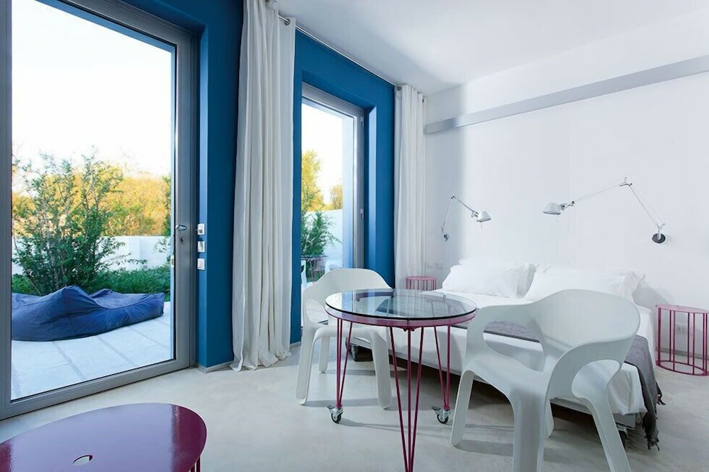 Фото Calcebianca