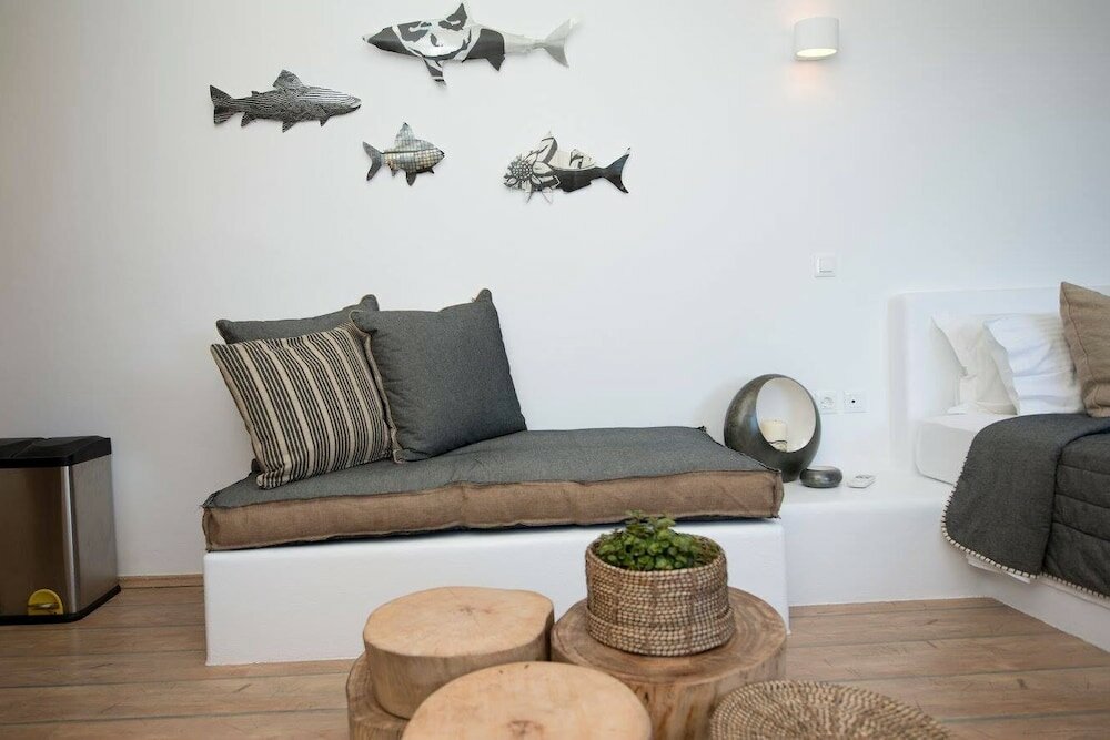 Фото Mykonian Studios