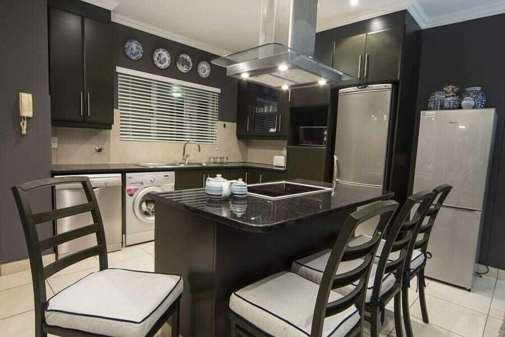 Фото 9 Sunrise Beach