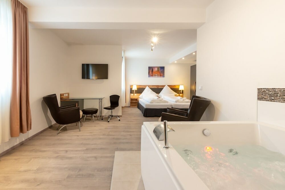 Фото Hotel in Laisen