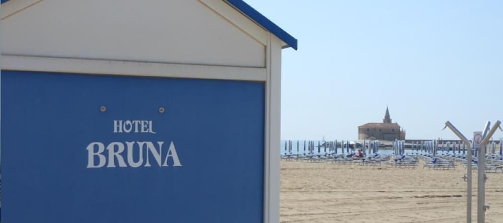 Фото Hotel Villa Bruna