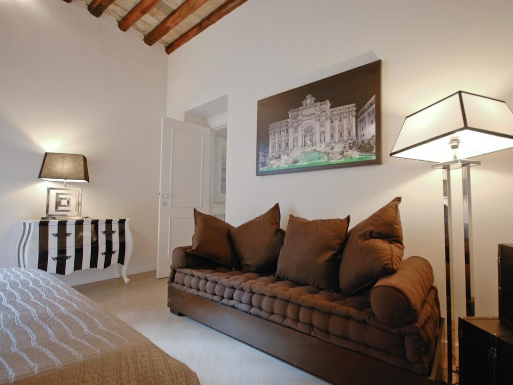 Фото Marilyn Apartment