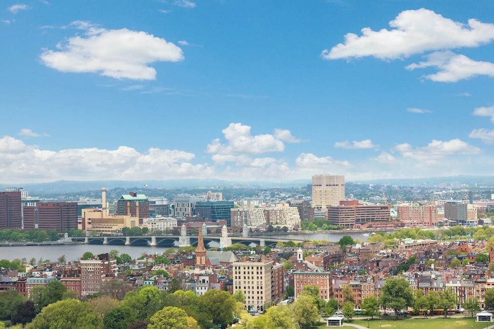 Фото Moxy Boston Downtown