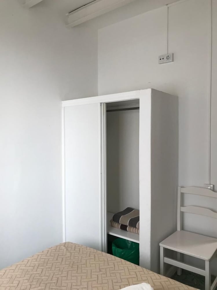 Фото Pension Alvarez