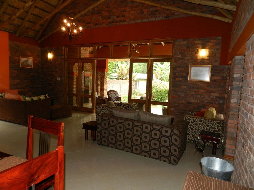 Фото Kutandara Lodges