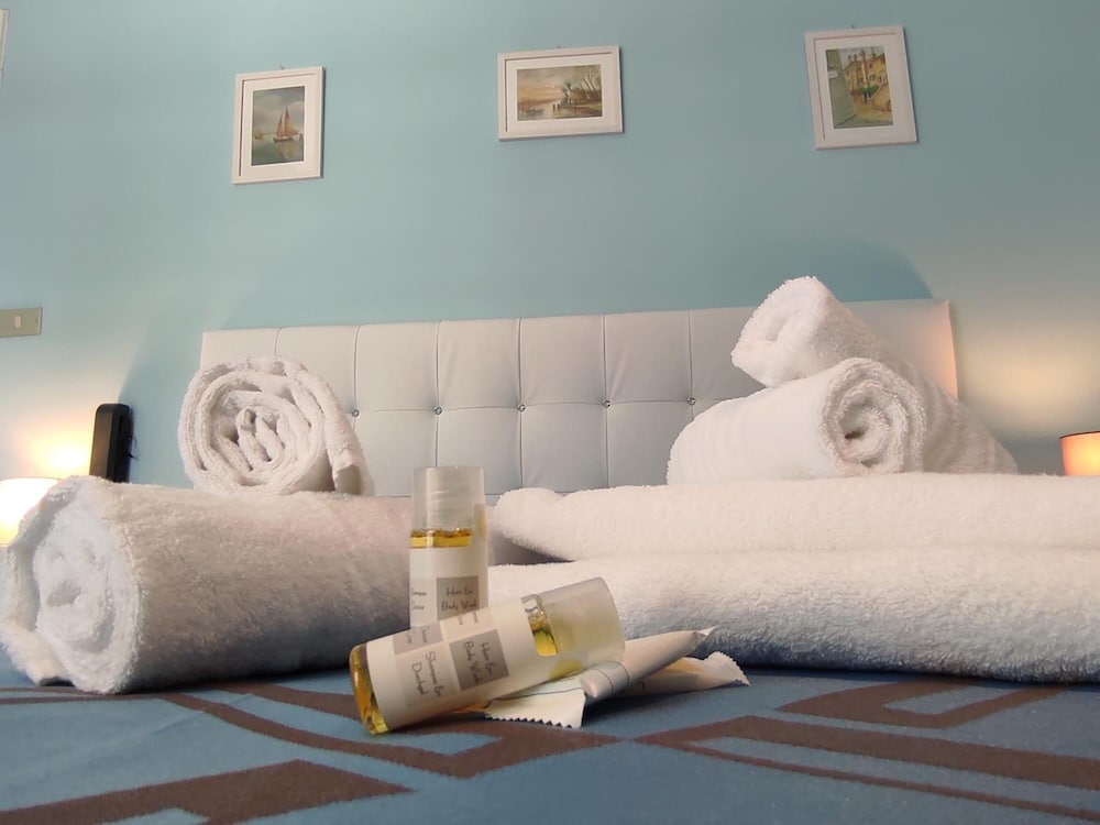 Фото Hotel Villa Mirella