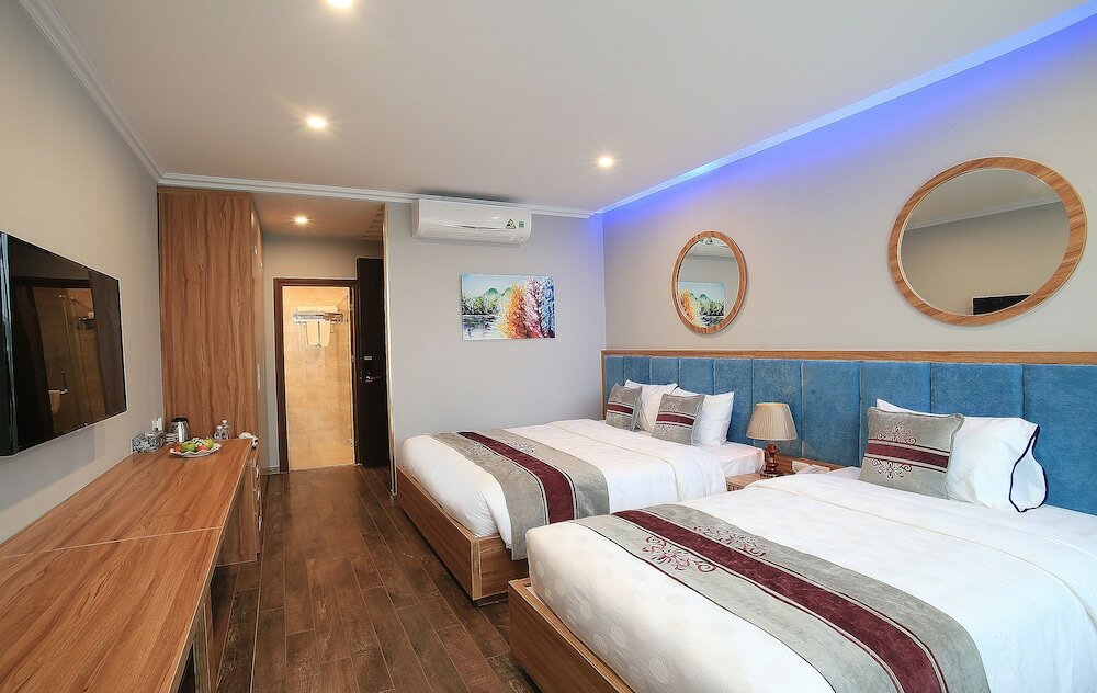 Фото Oriana Hotel