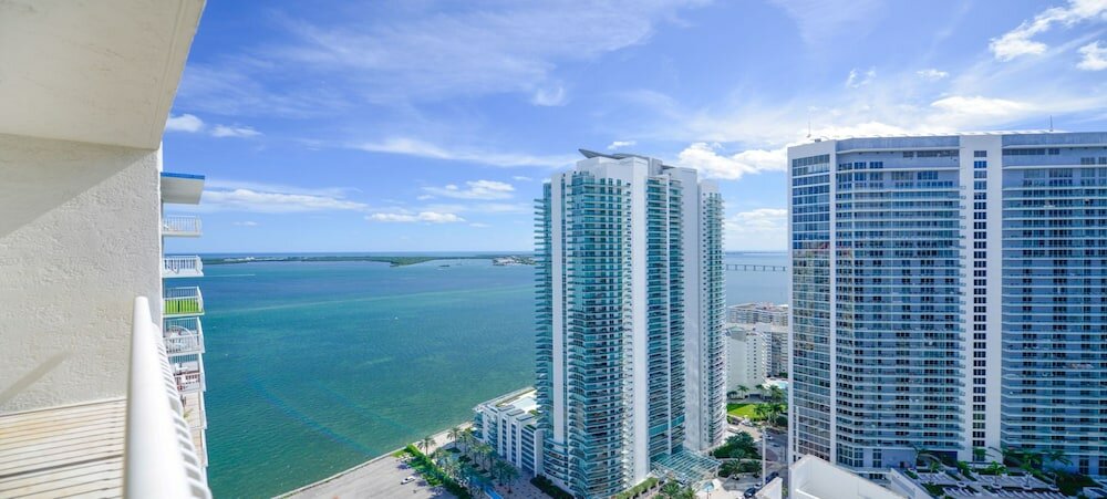 Фото Icon Residences