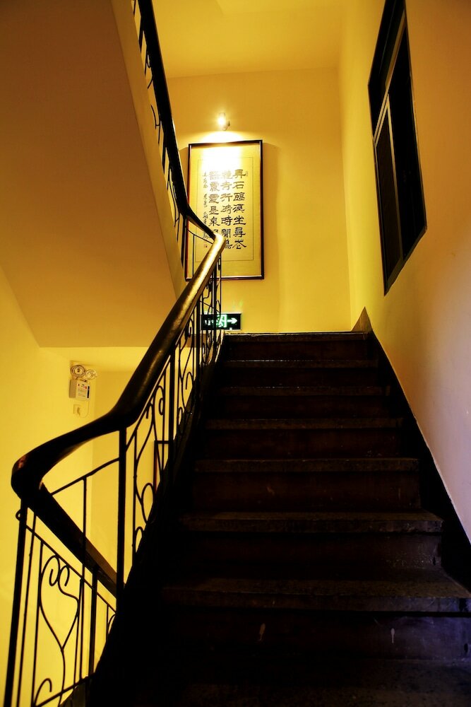 Фото Humble Inn Boutique Residence