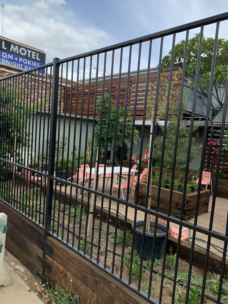 Фото Central Motel