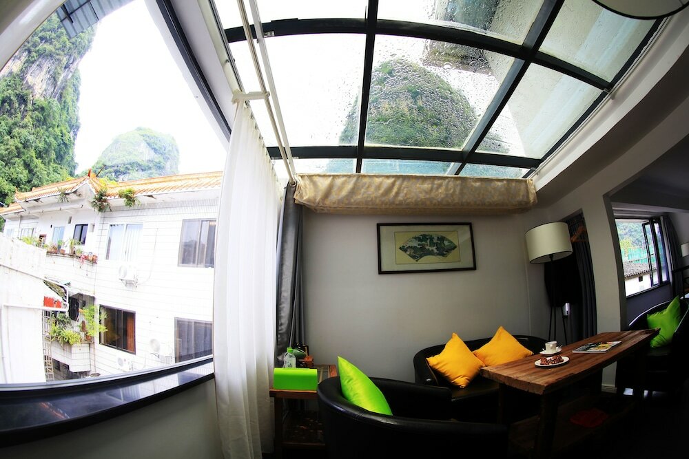 Фото Humble Inn Boutique Residence