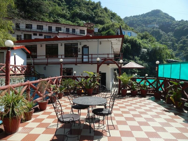 Гостиница Dewdrop Classic Fall resort